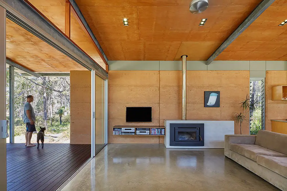 Contemporary Bush House - Australia - Archterra Architects - living room