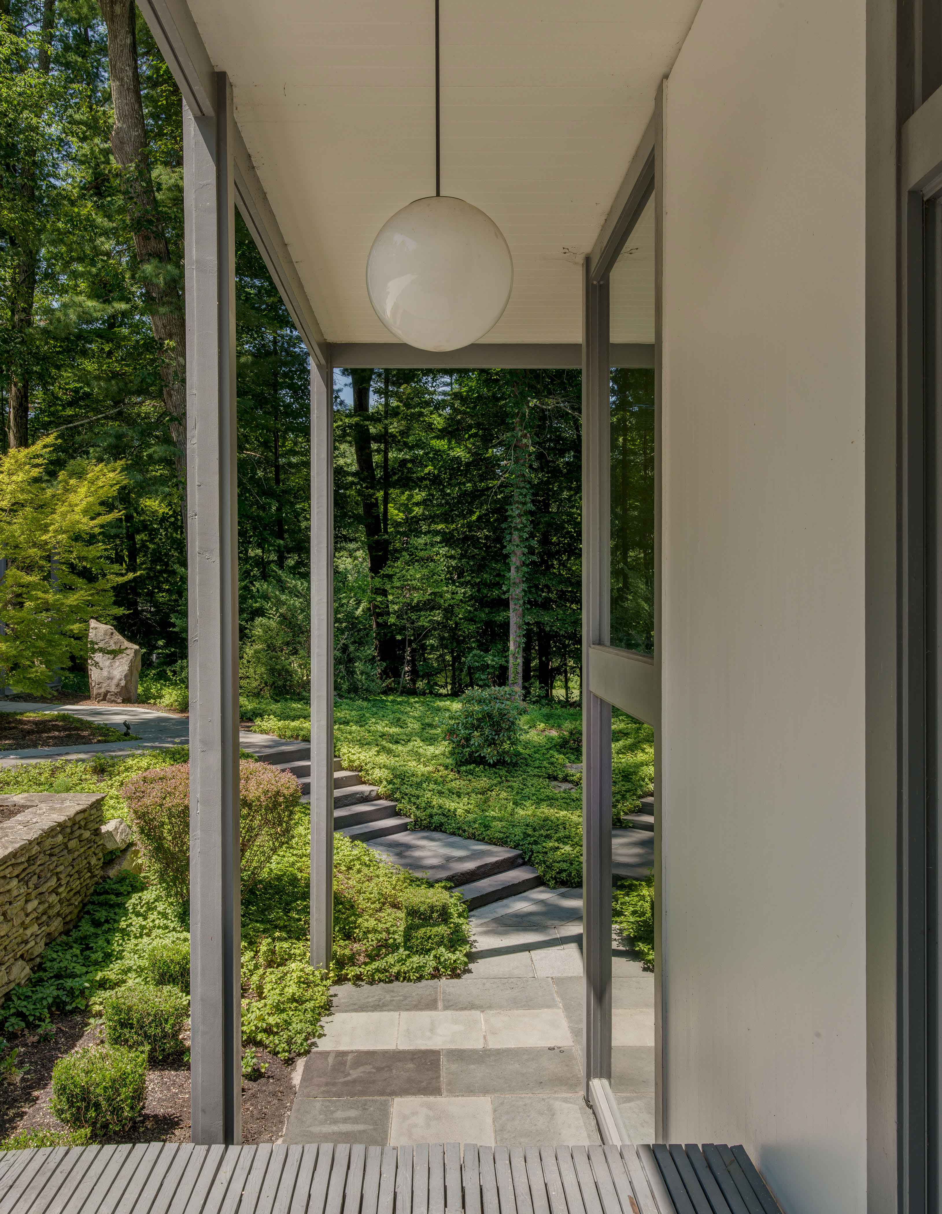 DeSilver House - John Black Lee - New Canaan - exterior