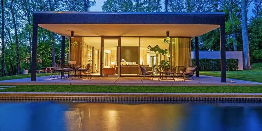 Roy O. Allen House - exterior pool