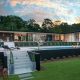 Contemporary house - architect Sarah Waller’s Doonan Glass House - exterior front