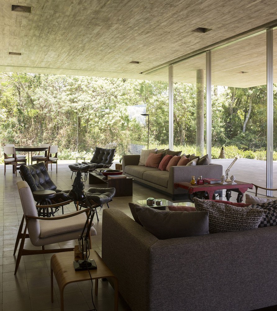Brazilian modernism - mk27 casa redux fernando guerra - living room