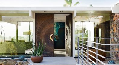 Opulent palm springs house - entrance