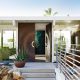 Opulent palm springs house - entrance