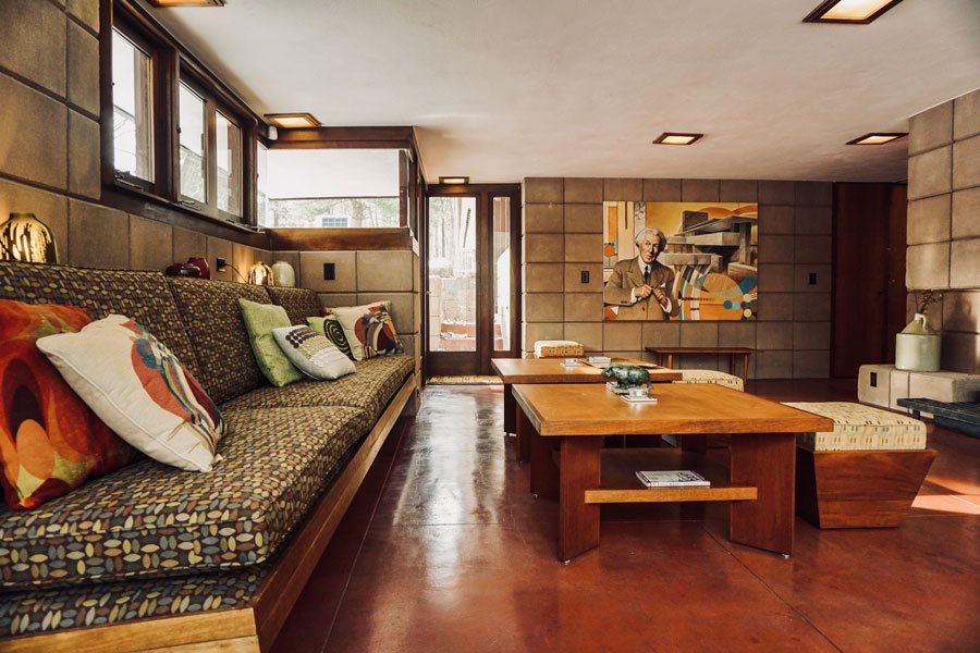Frank Lloyd Wright - Eppstein House - living room