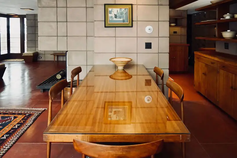Frank Lloyd Wright - Eppstein House - dining area