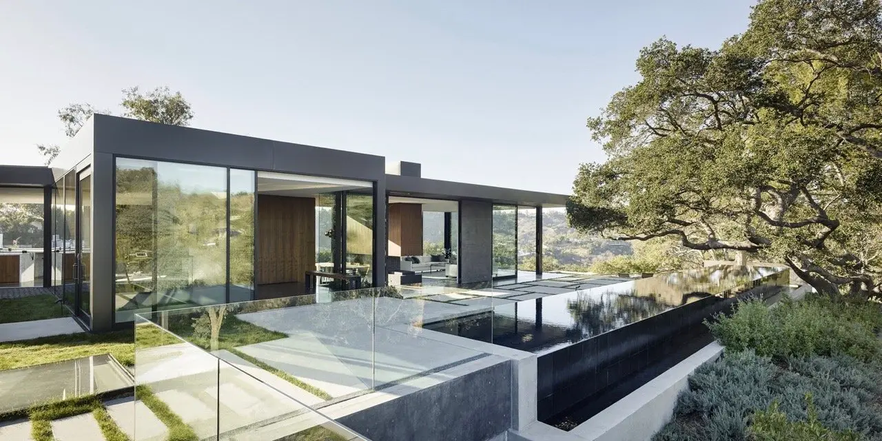 contemporary modernist house Oak Pass Main House - Walker Workshop