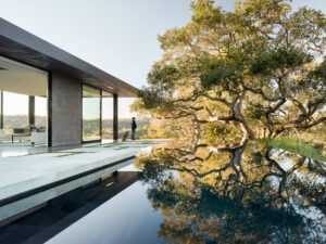 contemporary modernist house Oak Pass Main House - Walker Workshop