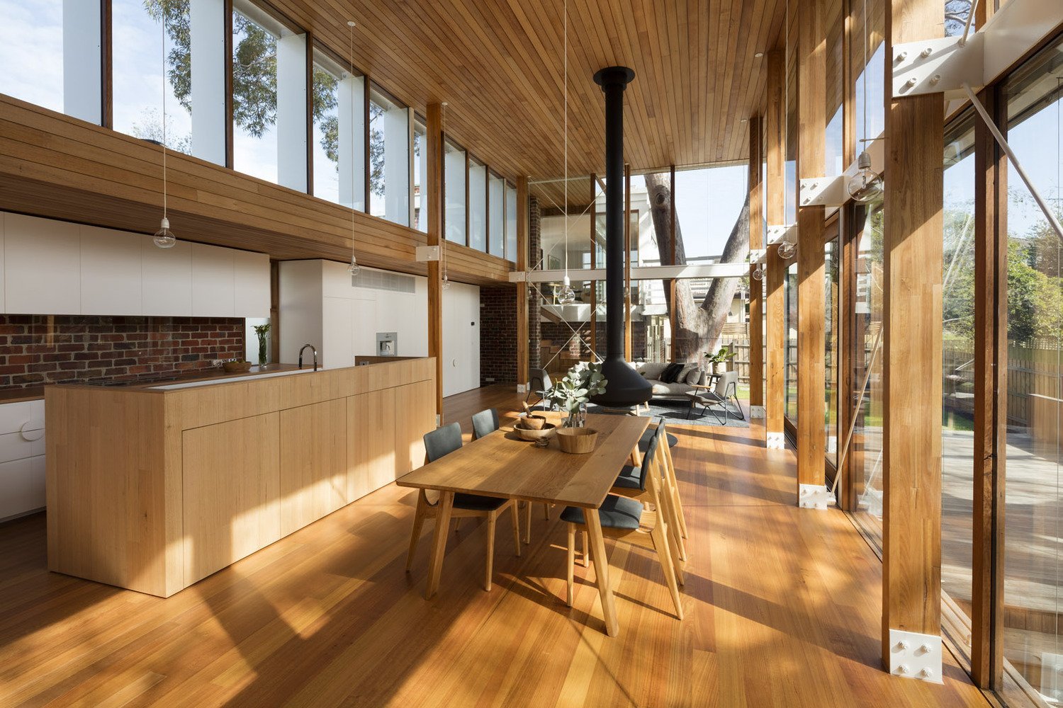 mid-century renovation in Victoria - Camberwell House - AM Architecture - dining area