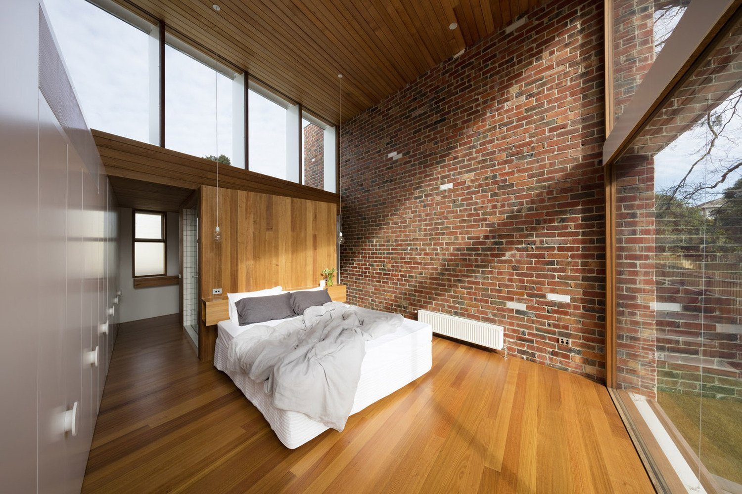 mid-century renovation in Victoria - Camberwell House - AM Architecture - bedroom