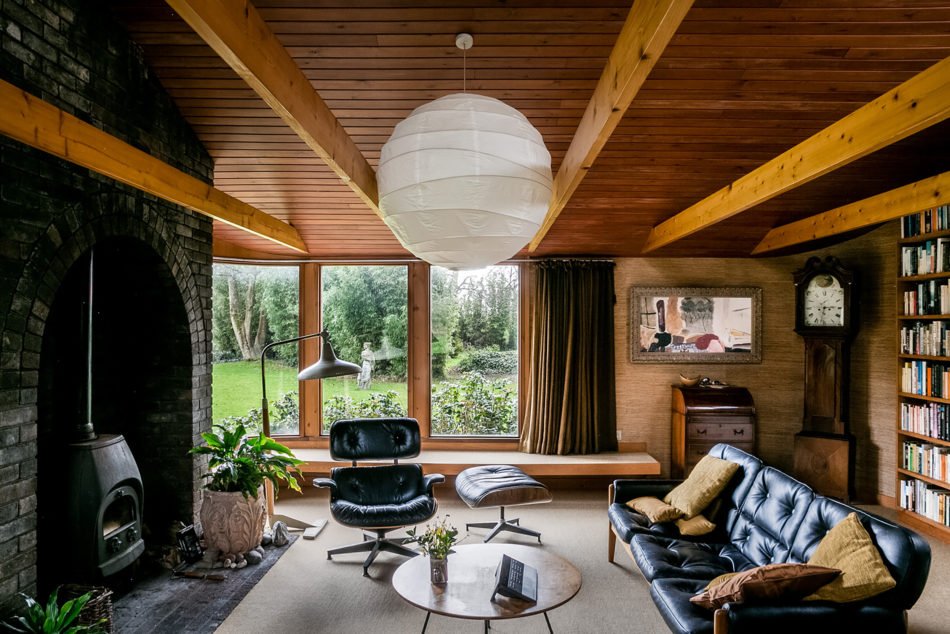 british modernist house - Walter Greaves - living room