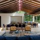 contemporary beach house - architect gui mattos - residencia conchas - living room