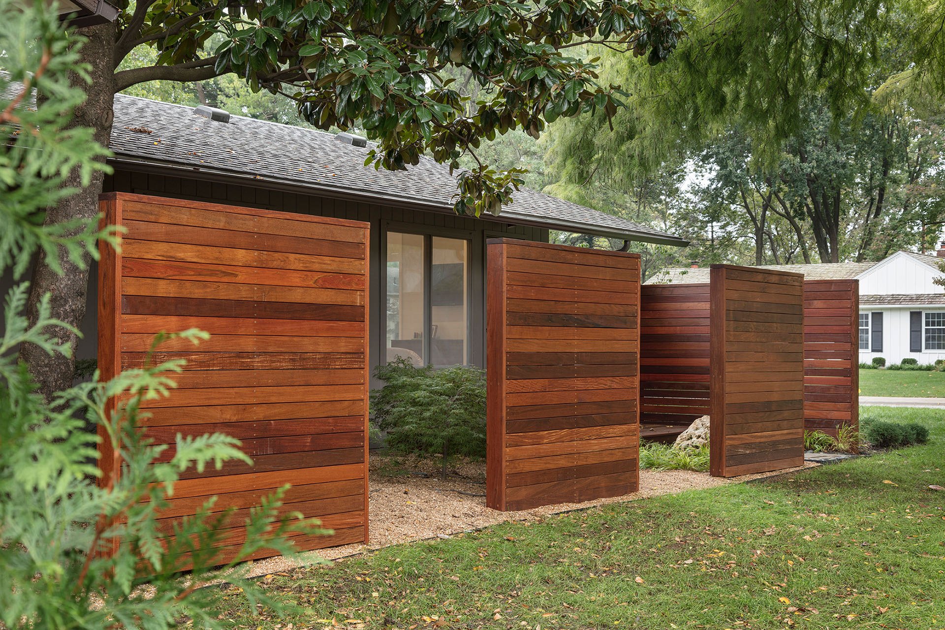 Forward ARchitecture - Wurster Residence - exterior fence