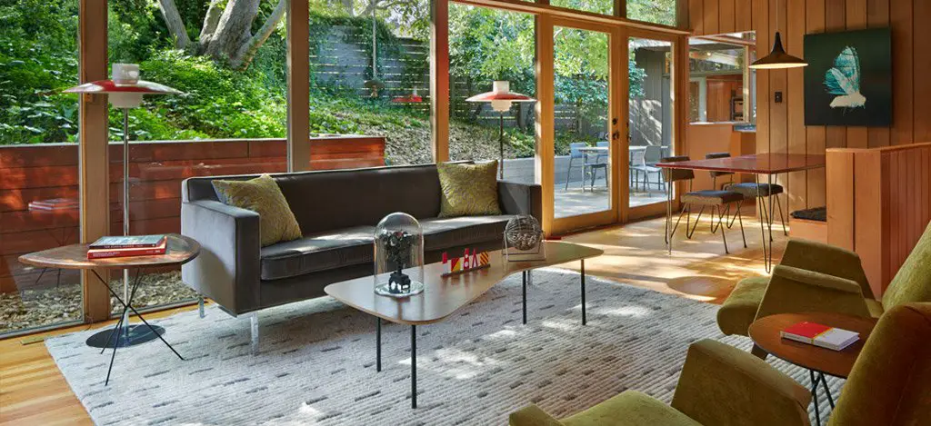 mid-century house in oxford - koch architects - living room