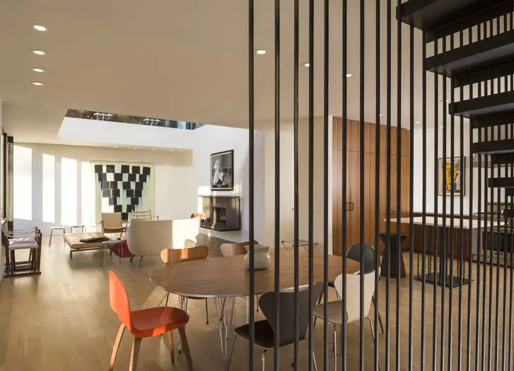 Dahlonega Modernist Residence - dining area