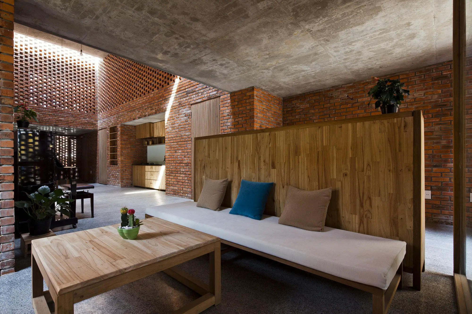 Termitary Modern Brick House - relax area 3
