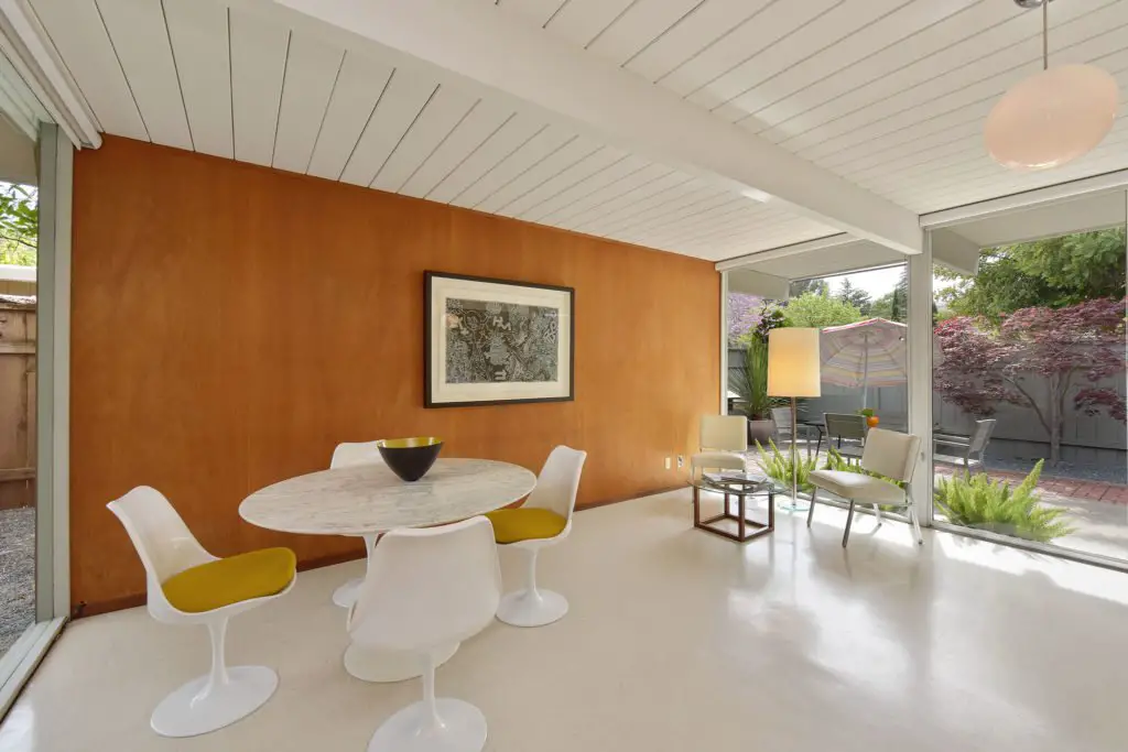 Eichler in Walnut Creek California - dining area