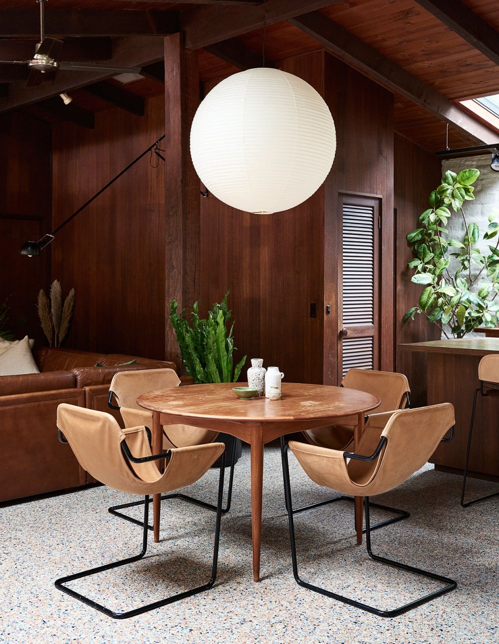 mid century modern Warrandyte Home - dining area 2