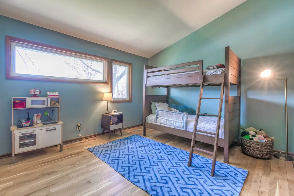 Mid century in kansas city - kids room