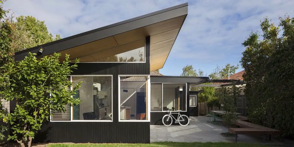 Ben Callery Architects - modern-house - Month-Albert-BW-House - cover photo