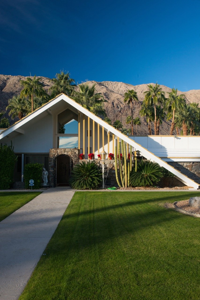 A-frame house by charles dubois in Palm Springs