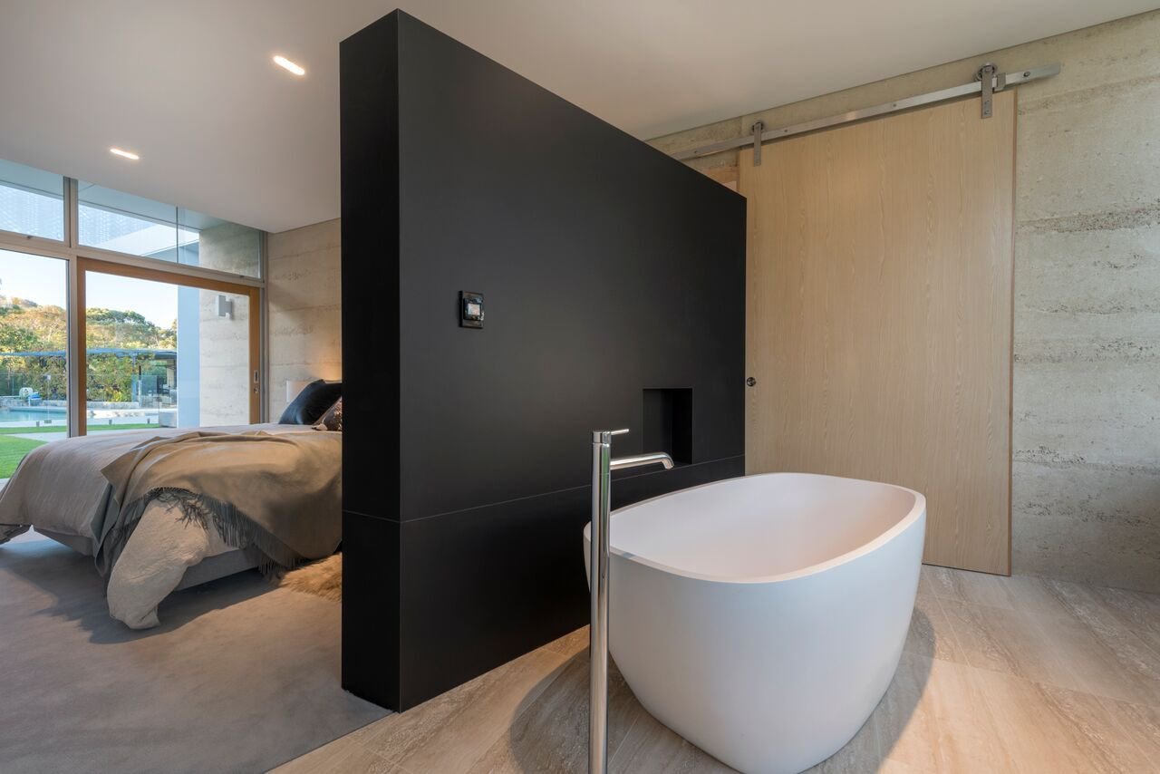 Modern House - Bartram RD - Mountford Architects - bathroom