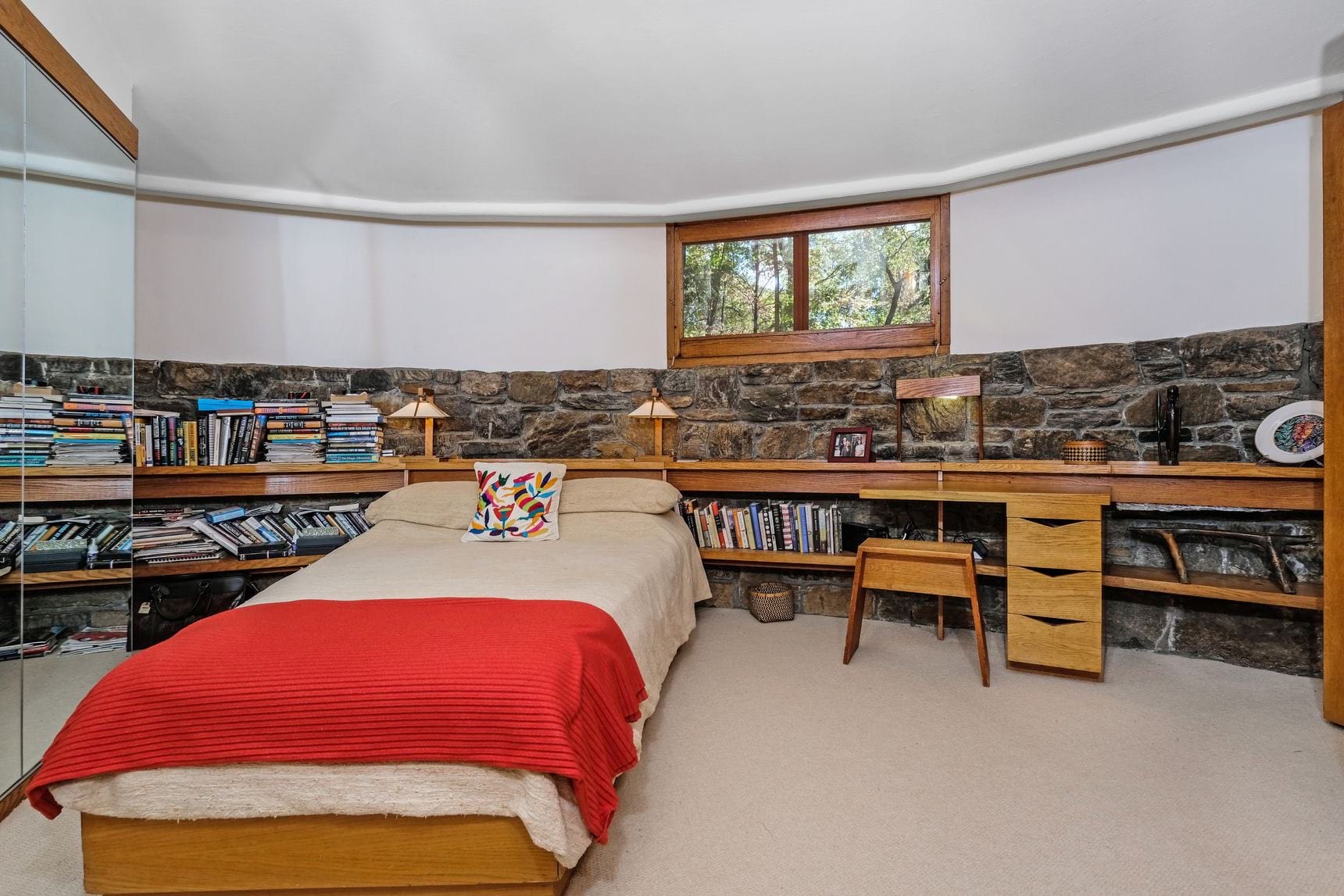 Frank Lloyd wright - sol Friedman house - bedroom