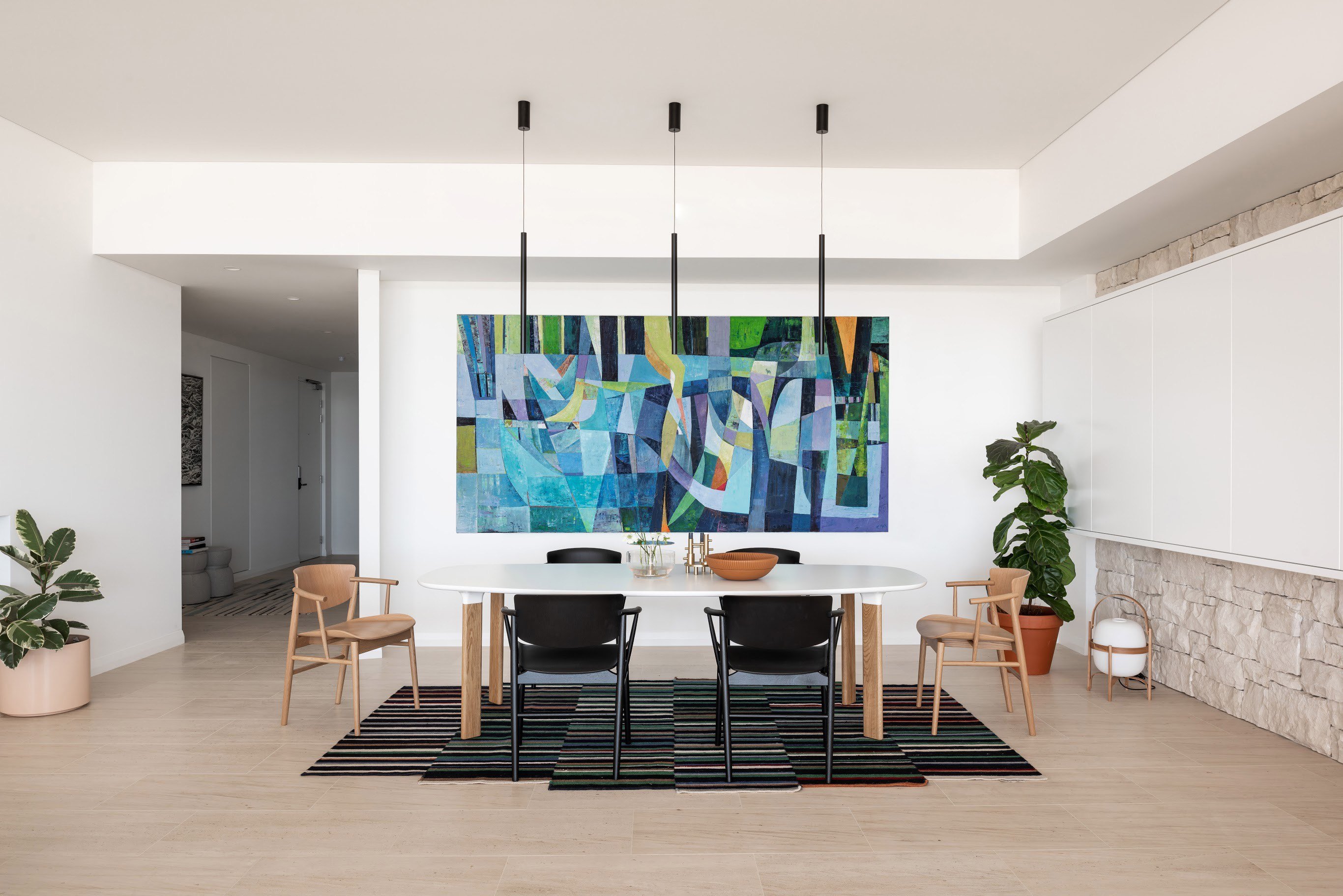 Modernist apartments - Overton Terraces - Braham architects - dining area