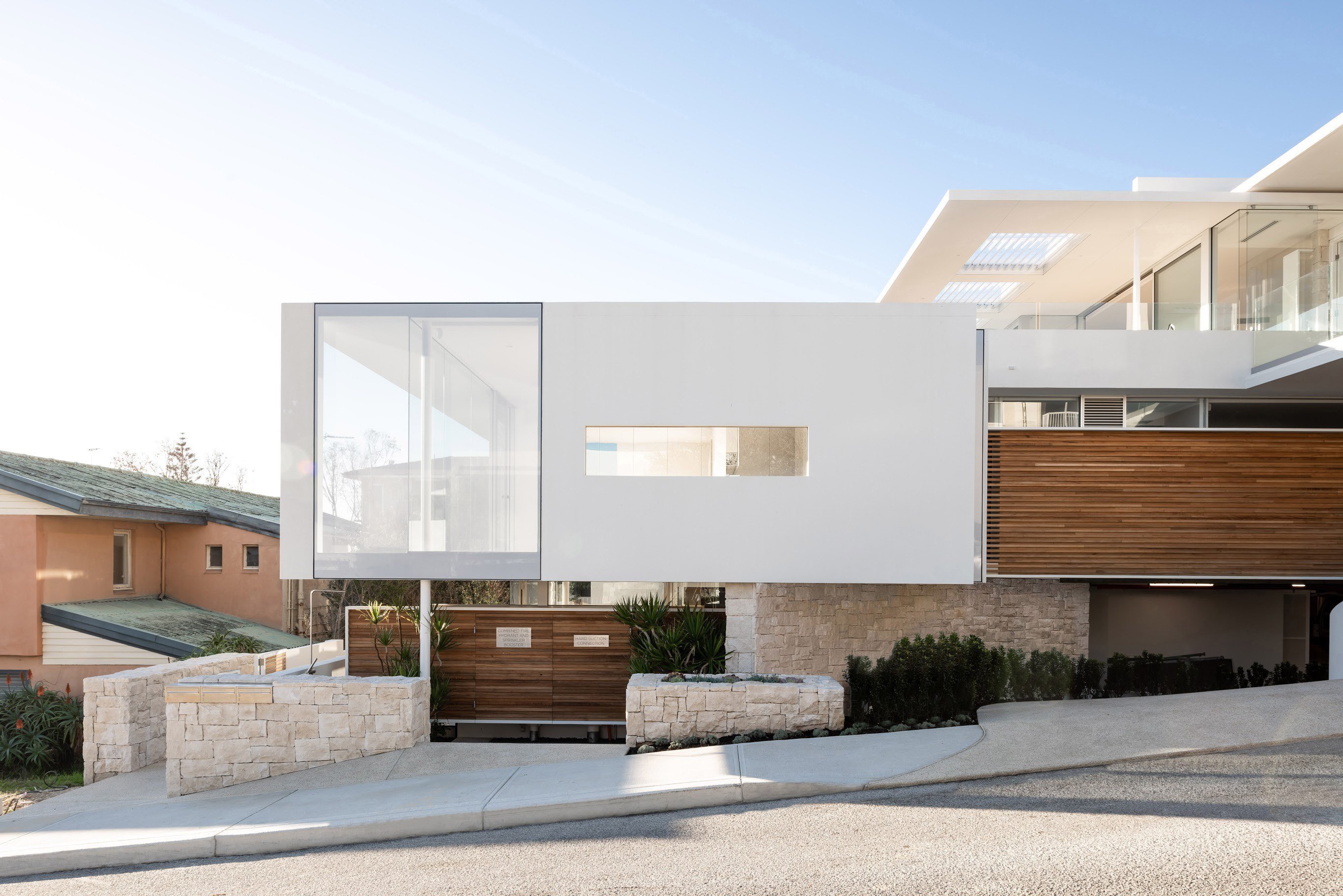 Modernist apartments - Overton Terraces - Braham architects - front
