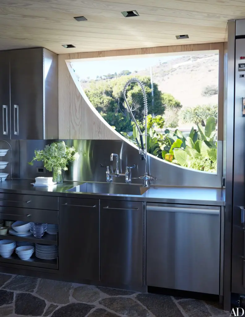 John Lautner - Carbon Beach House renovation - kitchen