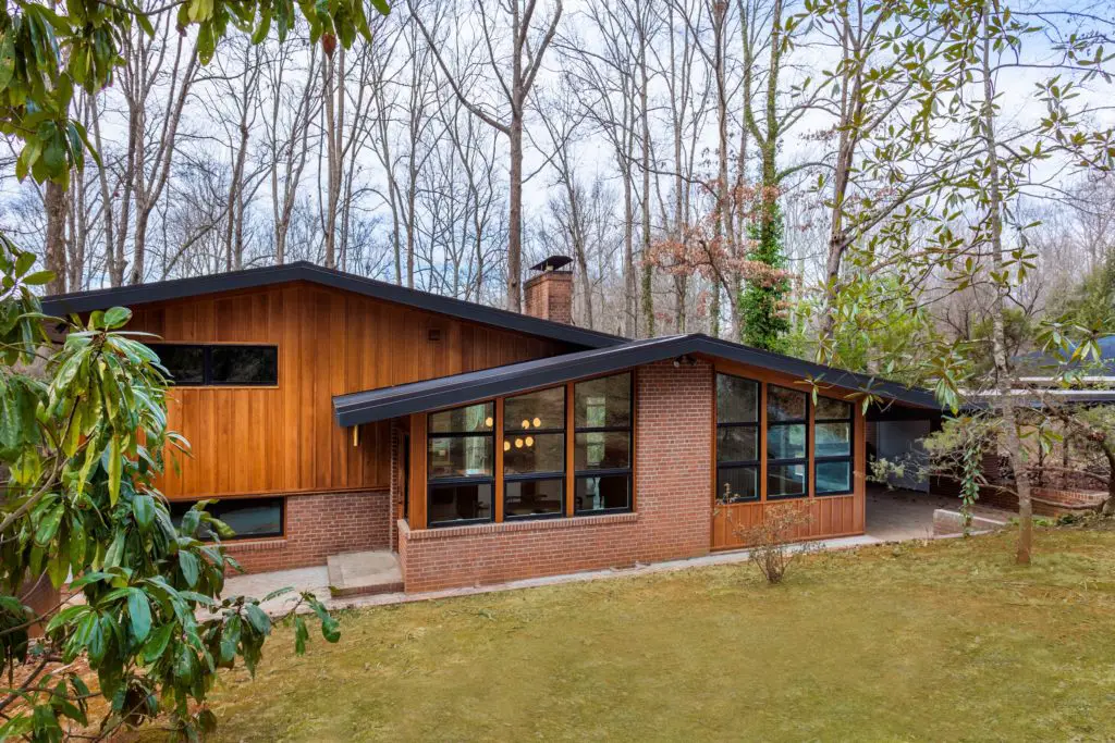 Midcentury home renovation - exterior
