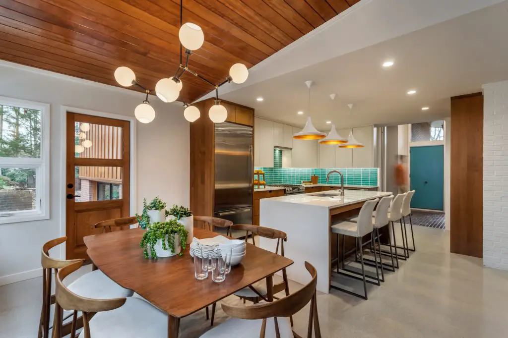 Midcentury home renovation - dining area
