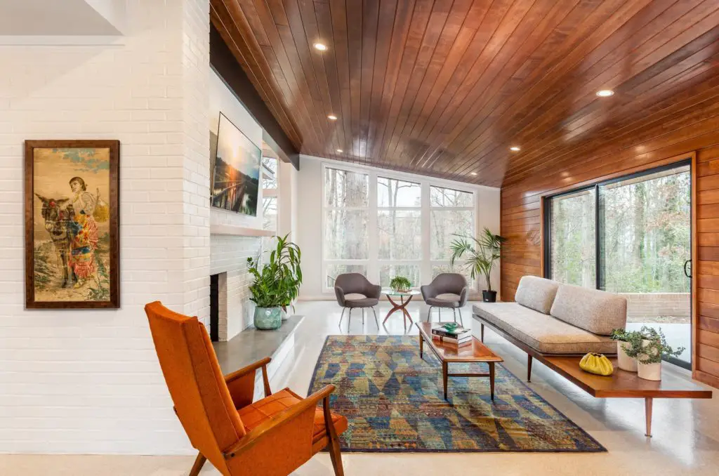 Midcentury home renovation - living room