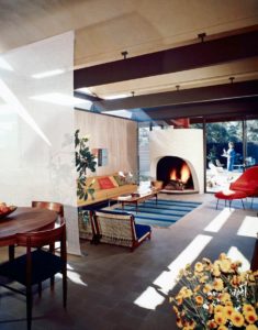 Case Study House #20(B) located in Altadena, California and designed by Buff, Straub, and Hensman in 1958. Photo: Julius Shulman / Getty Archives