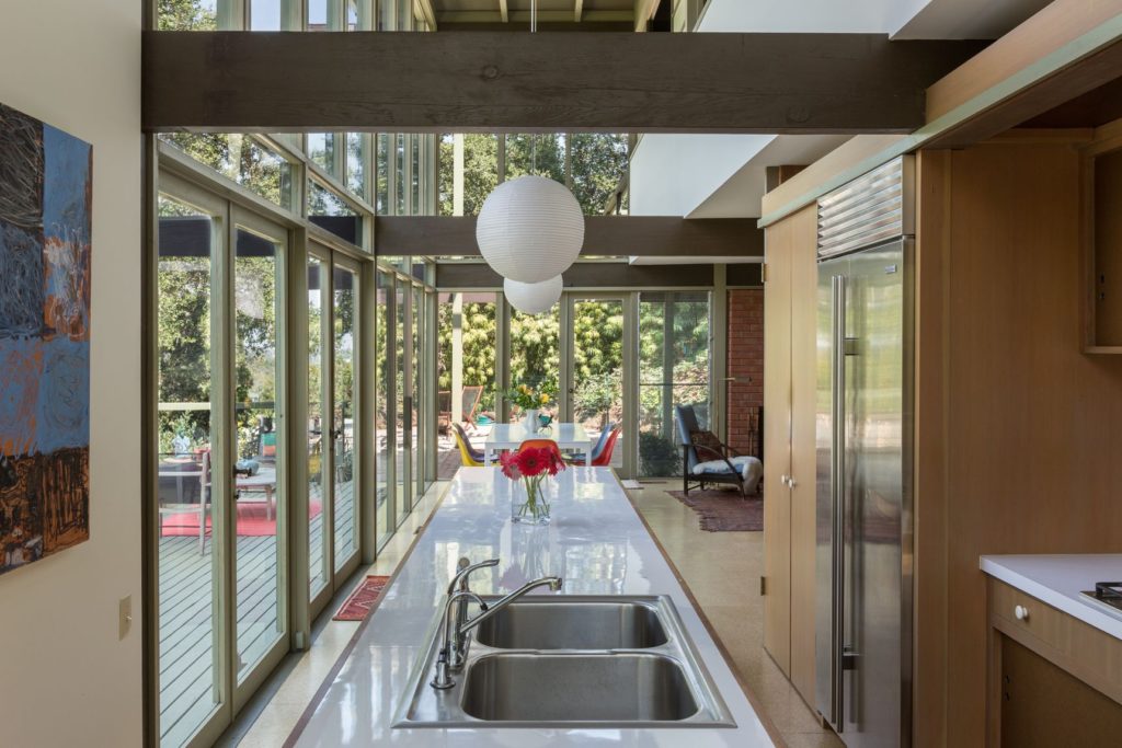 1957 midcentury house by Buff, Straub, and Hensman - 
