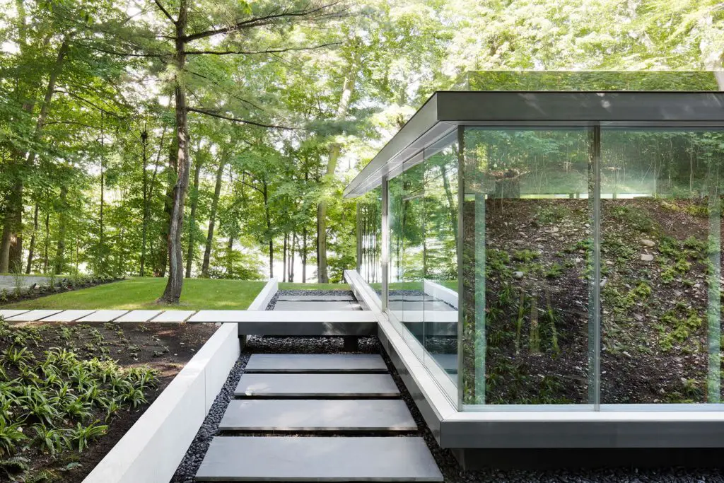 Modernist pavilion - architect Daoust Lestage -  Canada - 