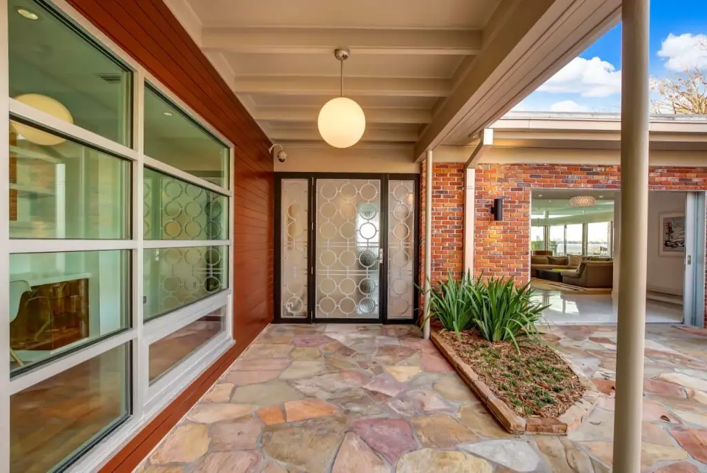 Midcentury Gem In Florida for sale - outside entrance