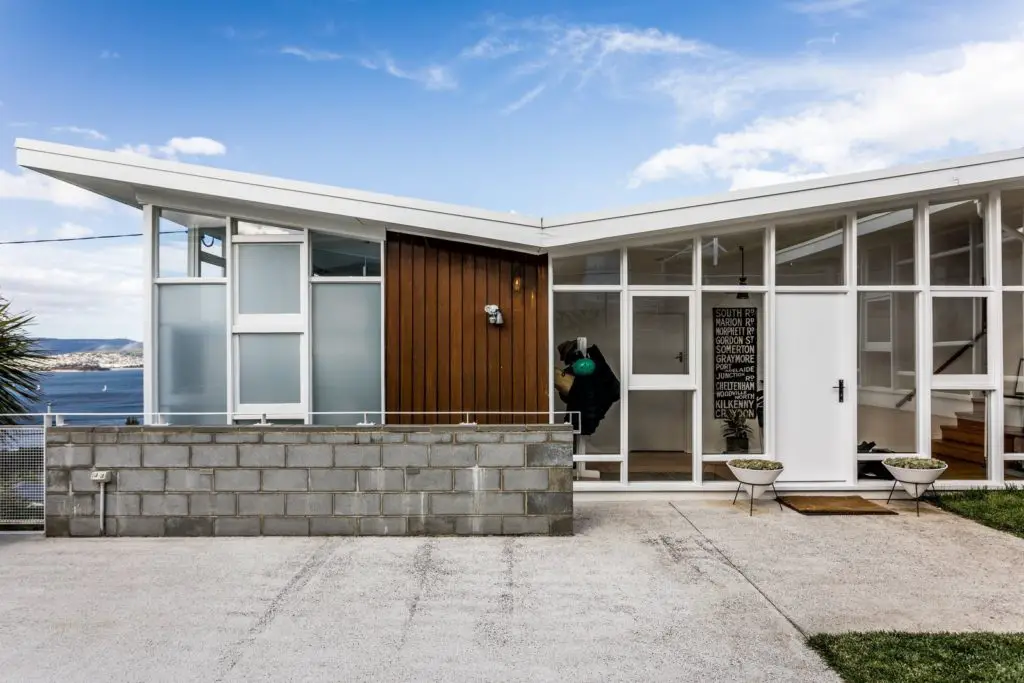 midcentury home in tasmania