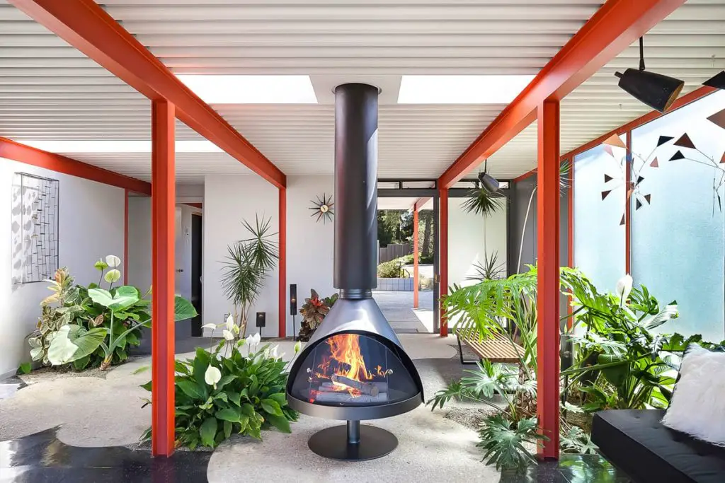 Steel X-100 experimental Eichler renovation - 