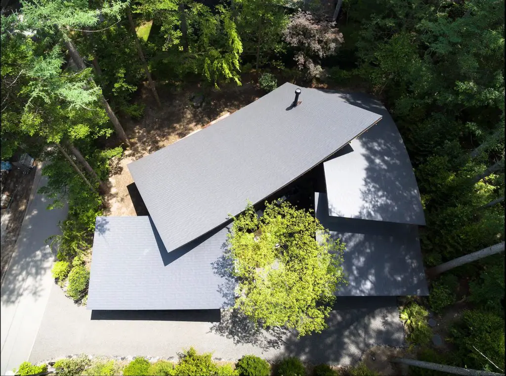 Modernist Weekend Villa in Karuizawa -