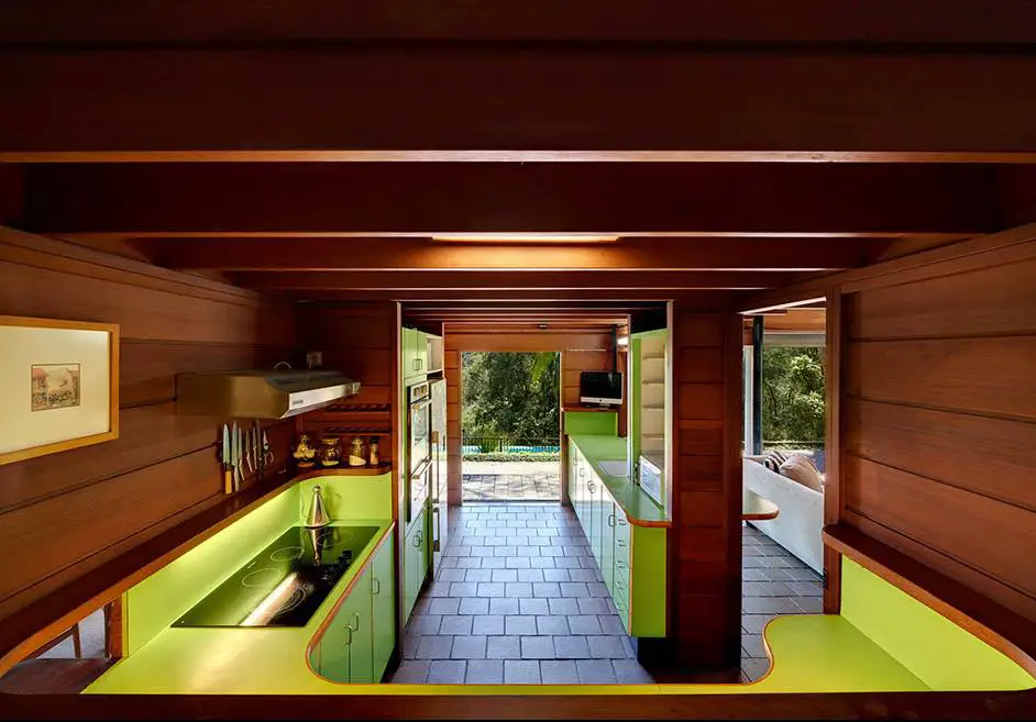 midcentury House by Architect Richard Leplastrier - Fav