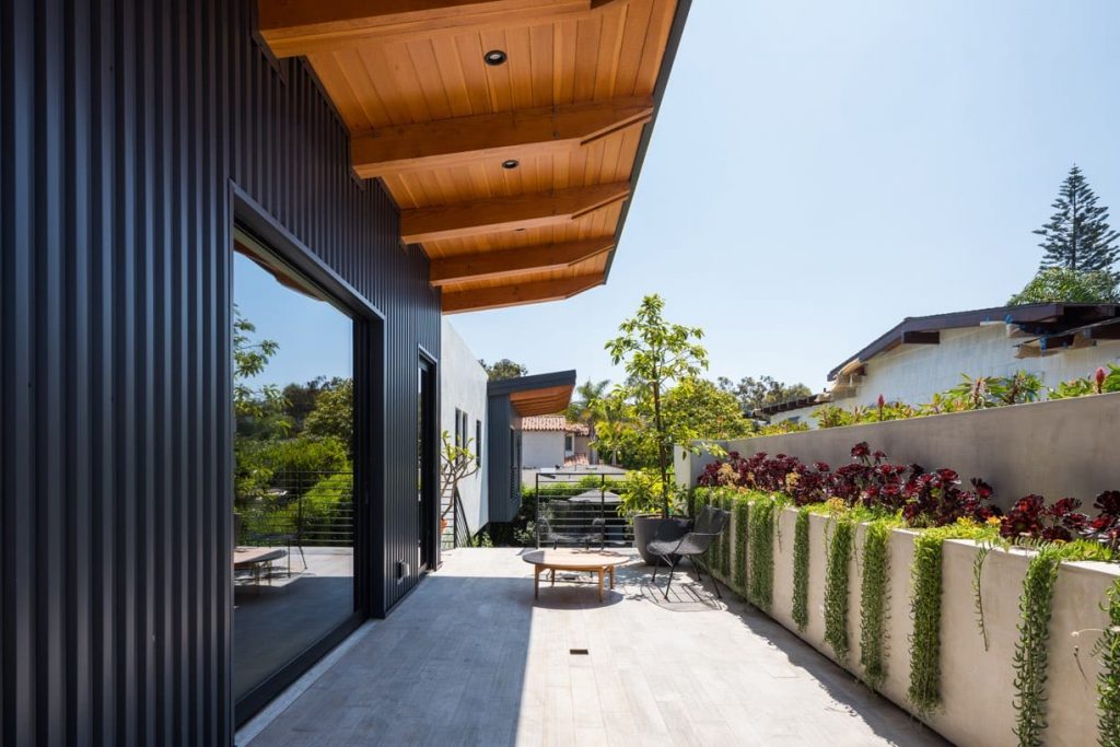 modernist residence in hermosa beach california - 