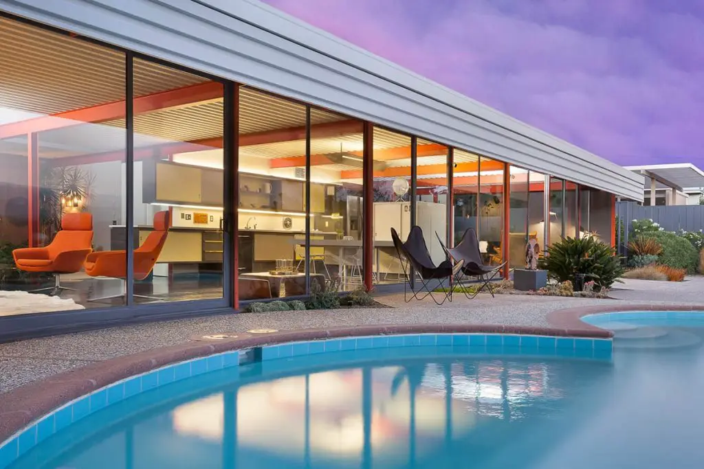 Steel X-100 experimental Eichler renovation -