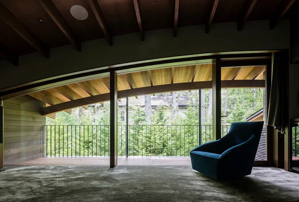 Modernist Weekend Villa in Karuizawa -