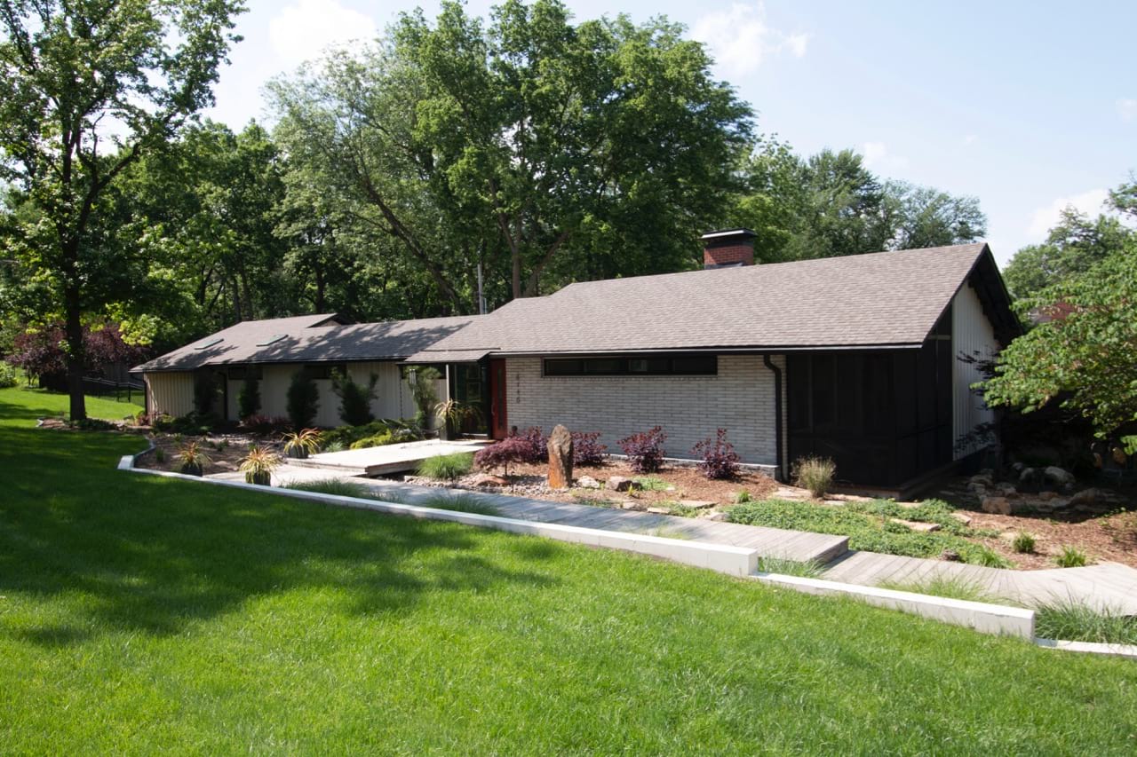 renovated midcentury home kansas city -
