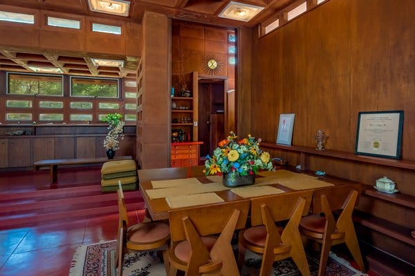frank lloyd wright - papas house -