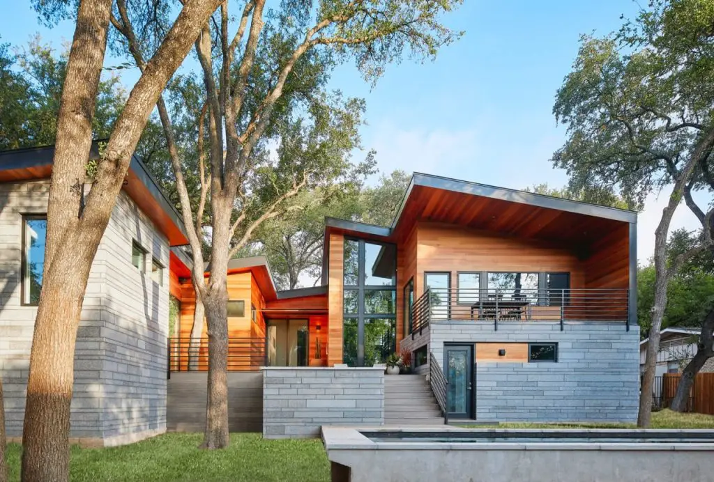 Ridgewood Residence by Matt Fajkus Architecture -