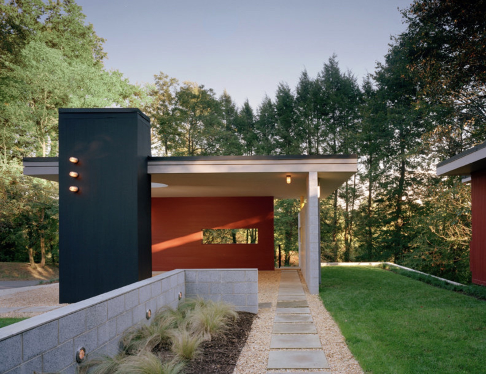 Corvasce Goldstein Residence
