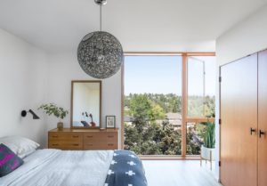 Irwin Caplan’s Laurelhurst