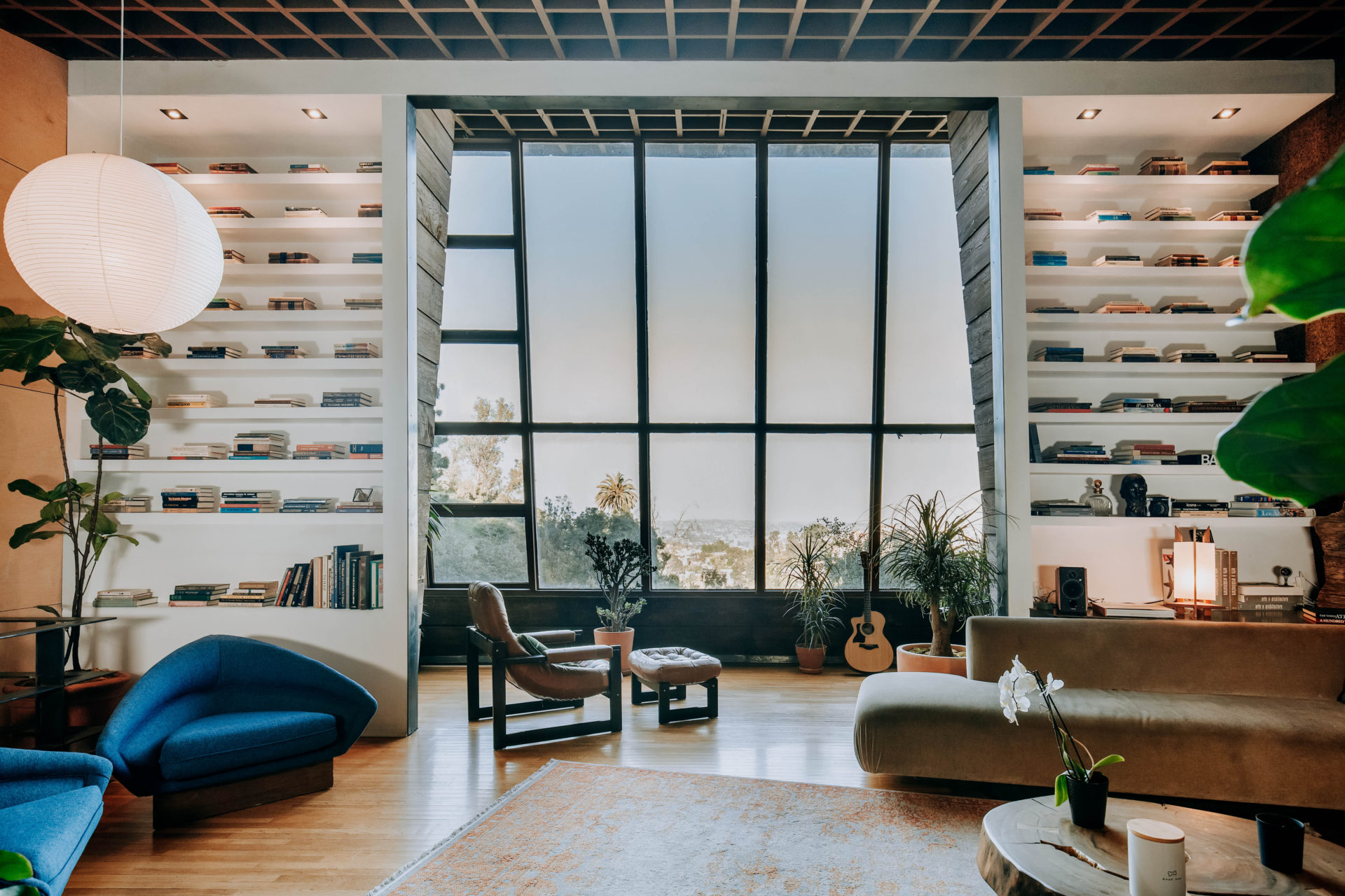 Legendary architect A. Quincy Jones' home in Laurel Canyon: a real