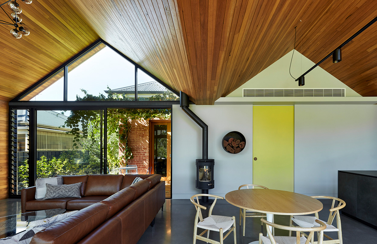 Timber home in Adelaide - dining area
